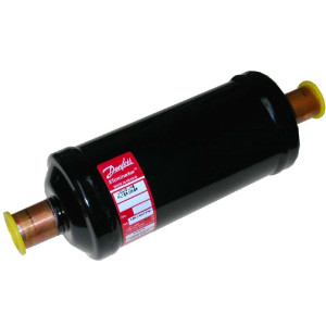 Danfoss 023Z0107 Filtro Secador 1-1/8pulg linea de Liquido para sistemas de aire acondicionado y refrigeracion DCL 419S Soldable 18.6-28.6tons Unidireccional 25.1cm Largo 9.3cm Ancho Danfoss 023Z0107 Filtro Secador 1-1/8pulg linea de Liquido para sistemas de aire acondicionado y refrigeracion DCL 419S Soldable 18.6-28.6tons Unidireccional 25.1cm Largo 9.3cm Ancho