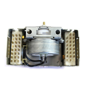 Whirlpool WP3351118 Timer Lavadora
Sirve: 3351118 3351118R 99989693 414-386-20 MX184-748-11