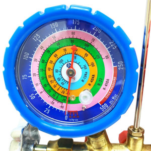 Appli Parts APMG-A3B36 Manometro R134,R22,R404,R410, Escala Presion psi, Escala Temperatura Fahrenheit, Cuerpo de Laton, Incluye adaptor 5/16 SAE a 1/4 SAE y Juego de Mangueras 90 cm 1/4 SAE Appli Parts APMG-A3B36 Manometro R134,R22,R404,R410, Escala Presion psi, Escala Temperatura Fahrenheit, Cuerpo de Laton, Incluye adaptor 5/16 SAE a 1/4 SAE y Juego de Mangueras 90 cm 1/4 SAE